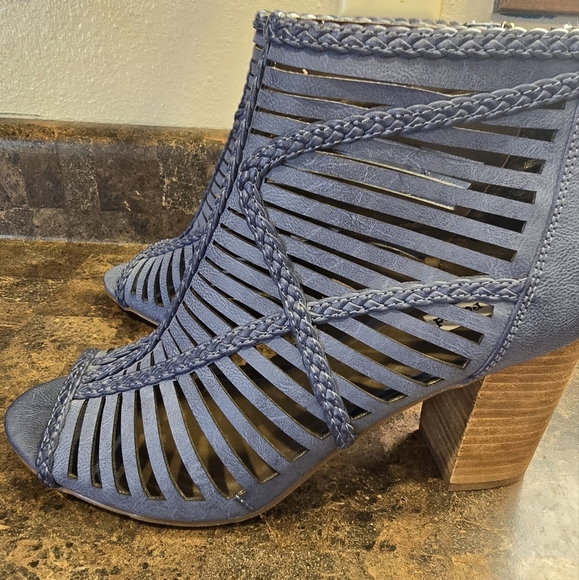 Not Rated - Love To All Woven Cutout Ankle Heeled Bootie in Blue NWOB - Picture 5 of 9